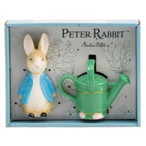PETER RABBIT Bunny and Watering Can Salt And Pepper Shakers